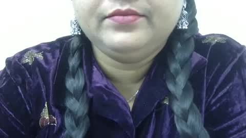 Snapshot of horneydesibabe chatting on January 1, 2025, 1:47 am horneydesibabe online show from January 1, 2025, 1:47 am