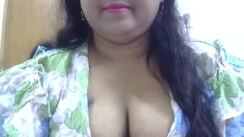Snapshot of horneydesibabe chatting on September 13, 2025, 5:02 pm horneydesibabe online show from September 13, 2025, 5:02 pm