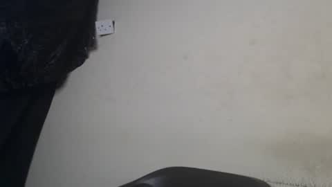 horny4bum online show from February 5, 2025, 7:50 am