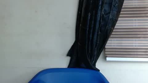 horny4bum online show from February 19, 2025, 7:05 pm