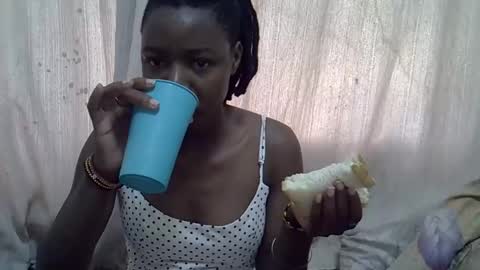 Snapshot of horny_baddie18 chatting on February 8, 2026, 11:13 am Leila online show from February 8, 2026, 11:13 am