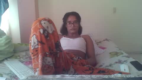 Snapshot of horny_brii chatting on June 22, 2026, 8:06 pm horny_brii online show from June 22, 2026, 8:06 pm