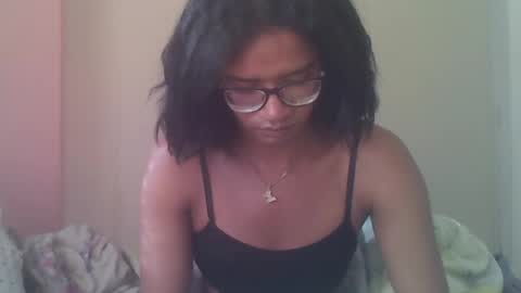 Snapshot of horny_brii chatting on July 26, 2026, 9:54 pm horny_brii online show from July 26, 2026, 9:54 pm