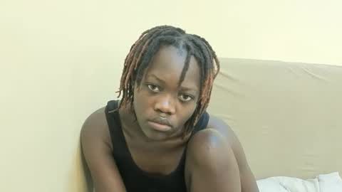 Snapshot of horny_ebonies chatting on February 18, 2026, 1:23 am horny_ebonies online show from February 18, 2026, 1:23 am