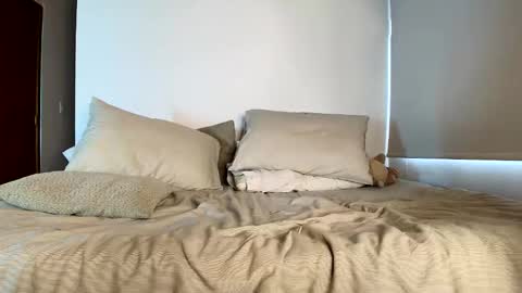 Snapshot of horny_guys_69 chatting on October 18, 2025, 7:58 pm horny_guys_69 online show from October 18, 2025, 7:58 pm