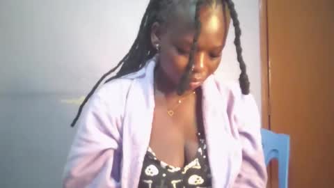 phanice online show from October 5, 2025, 3:49 am