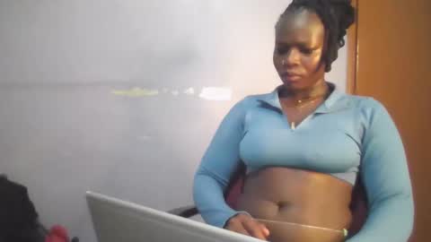 phanice online show from October 17, 2025, 4:48 am