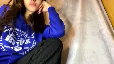 Snapshot of horny_latina_69 chatting on November 24, 2025, 7:02 pm Horny latina online show from November 24, 2025, 7:02 pm