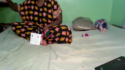 horny_lunah online show from May 19, 2026, 1:56 am