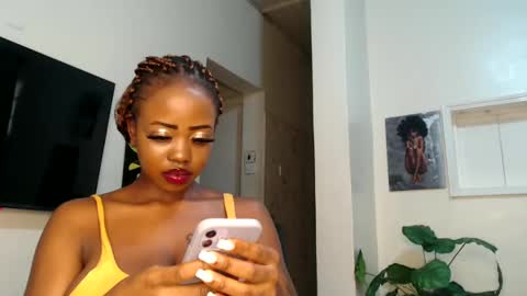 Snapshot of horny_princcess chatting on January 1, 2025, 12:22 pm horny_princcess online show from January 1, 2025, 12:22 pm