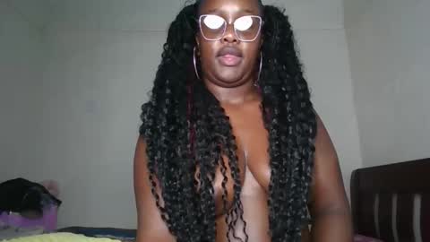 Lucy online show from March 1, 2026, 12:12 am