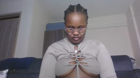 Lucy online show from May 25, 2026, 1:17 pm