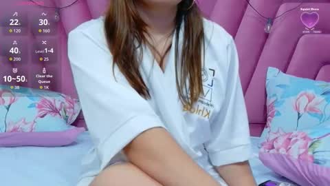 Khloe  online show from February 13, 2026, 12:12 pm