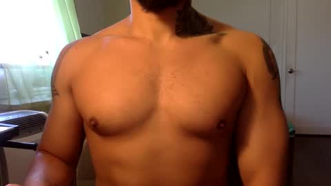 hornybbcxx online show from December 22, 2024, 7:10 pm