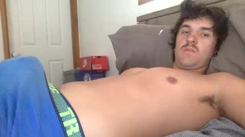 Snapshot of hornyboi186 chatting on November 17, 2025, 1:11 am hornyboi186 online show from November 17, 2025, 1:11 am