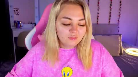 Snapshot of hornycakee chatting on October 21, 2025, 11:55 am HornyCakee online show from October 21, 2025, 11:55 am