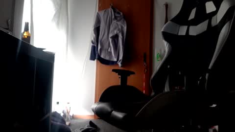 Snapshot of hornycock_1993 chatting on January 26, 2025, 11:06 am hornycock_1993 online show from January 26, 2025, 11:06 am