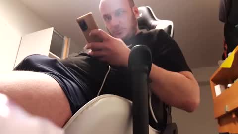 Snapshot of hornycock_1993 chatting on January 29, 2025, 2:51 am hornycock_1993 online show from January 29, 2025, 2:51 am