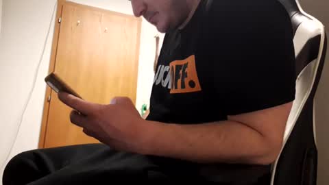 Snapshot of hornycock_1993 chatting on February 9, 2025, 12:39 am hornycock_1993 online show from February 9, 2025, 12:39 am