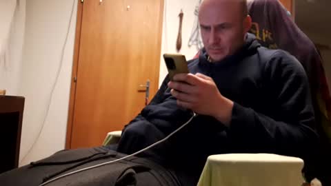 Snapshot of hornycock_1993 chatting on February 26, 2025, 7:05 pm hornycock_1993 online show from February 26, 2025, 7:05 pm