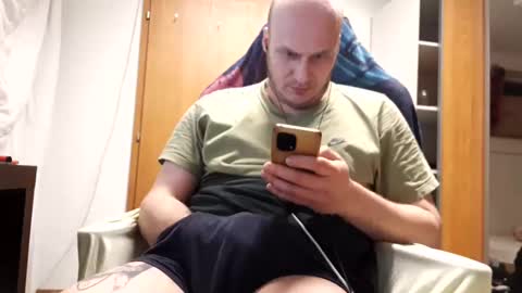 Snapshot of hornycock_1993 chatting on February 27, 2025, 6:42 pm hornycock_1993 online show from February 27, 2025, 6:42 pm