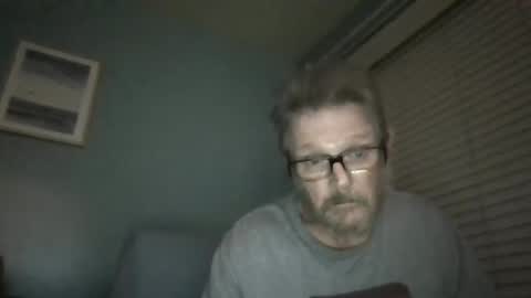 Snapshot of hornyd7711 chatting on September 10, 2025, 4:01 am hornyd7711 online show from September 10, 2025, 4:01 am