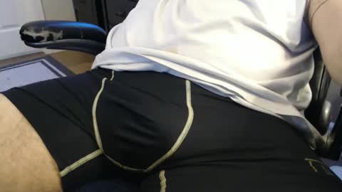 hornydawg50 online show from December 26, 2024, 6:33 pm