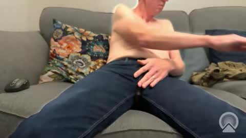 Snapshot of hornygeekm chatting on September 10, 2025, 10:10 pm Horny Geek online show from September 10, 2025, 10:10 pm