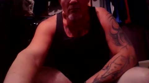 hornyhungwhiteboy4u269 online show from November 3, 2025, 1:19 am