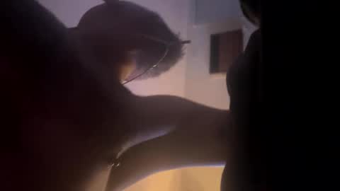 hornyonelooking1 online show from February 8, 2025, 10:50 am