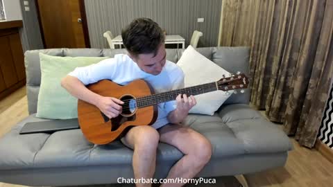 Snapshot of hornypuca chatting on October 5, 2025, 4:27 pm Puca Tam online show from October 5, 2025, 4:27 pm