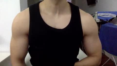 hornyspaniard93 online show from April 25, 2026, 12:52 pm