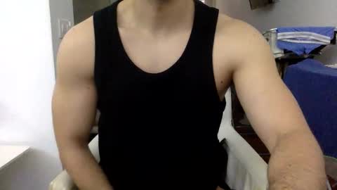 hornyspaniard93 online show from April 25, 2026, 1:41 pm