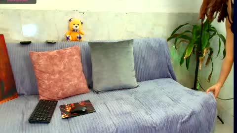 Snapshot of hornytwosomexxx chatting on October 12, 2025, 2:10 am hornytwosomexxx online show from October 12, 2025, 2:10 am