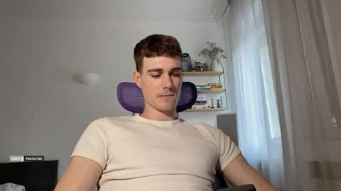 hornytwunk01 online show from November 1, 2025, 1:24 pm