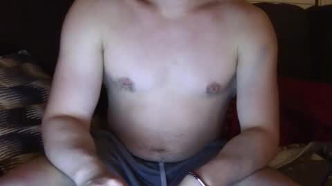 Hornywhitehog online show from May 26, 2026, 2:51 am