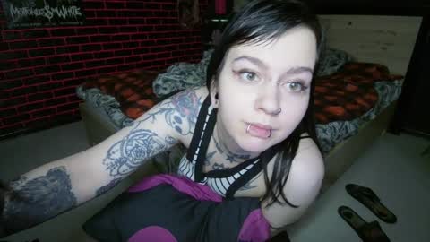 Messalina Horror online show from April 7, 2026, 8:59 am