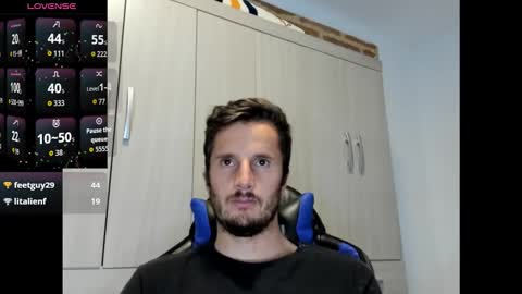 horse_man2 online show from January 16, 2026, 1:42 am