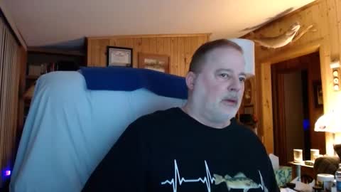 Snapshot of horsebigballs chatting on February 3, 2025, 4:14 am horsebigballs online show from February 3, 2025, 4:14 am