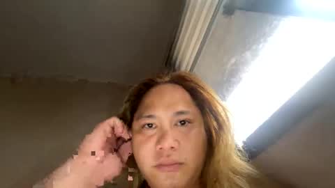 YOUR MAJESTY LUCY PEARL online show from January 6, 2026, 6:39 am