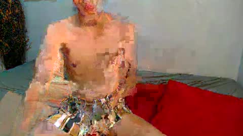 Snapshot of hot_8inchtwink chatting on January 11, 2025, 8:11 am Rylle online show from January 11, 2025, 8:11 am