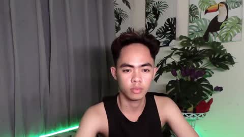 Snapshot of hot_8inchtwink chatting on January 26, 2025, 9:40 am Rylle online show from January 26, 2025, 9:40 am