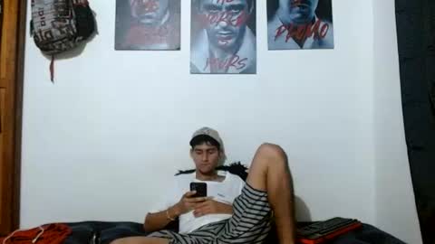 Snapshot of hot__mechanic chatting on June 20, 2026, 6:00 pm hot__mechanic online show from June 20, 2026, 6:00 pm