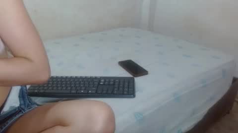 hot_and_complacent_latin online show from November 28, 2025, 7:05 pm