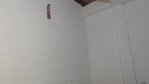 Snapshot of hot_angels___ chatting on February 11, 2025, 3:50 am angels online show from February 11, 2025, 3:50 am