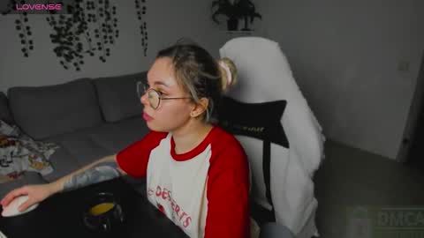   online show from January 15, 2026, 6:55 pm