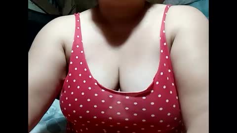 Snapshot of hot_boobs21 chatting on February 11, 2025, 9:03 pm hot_boobs21 online show from February 11, 2025, 9:03 pm