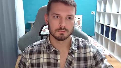 hot_cap_77 online show from November 4, 2025, 5:34 pm