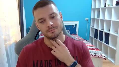 hot_cap_77 online show from December 14, 2025, 3:28 pm