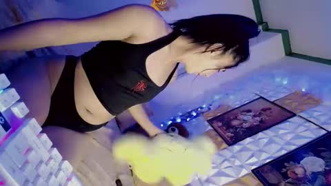 Snapshot of hot_claudia69 chatting on February 13, 2025, 3:29 am its me CLAUDIA online show from February 13, 2025, 3:29 am